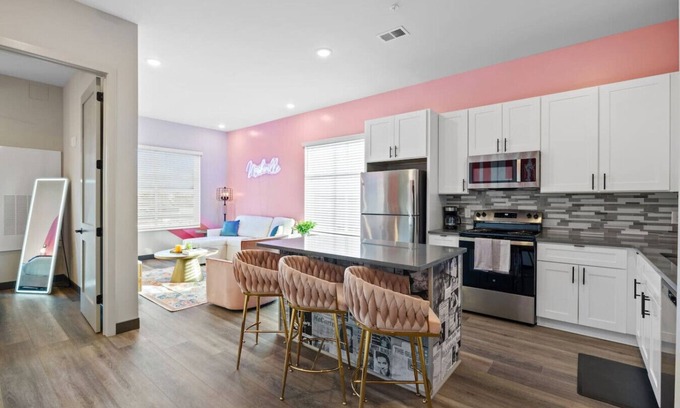 South Nashville Apartamento | Stylish 2BR Close to Nashville’s Best Attractions!