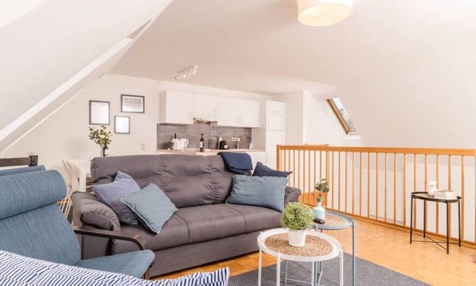 Lend Apartamento | Stylish 2BR for Families in Graz