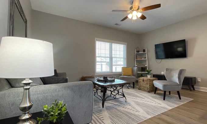 Johnson City Casa | Stylish 2BR Townhome with Garage & Modern Flair
