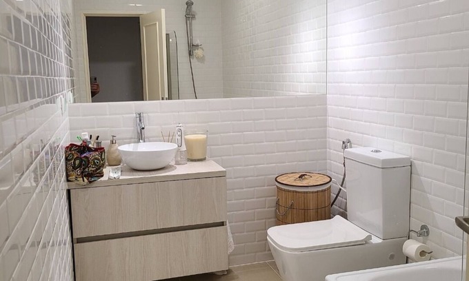 Paco De Arcos Apartamento | Stylish 4 bedroom - 10 min walk to the beach
