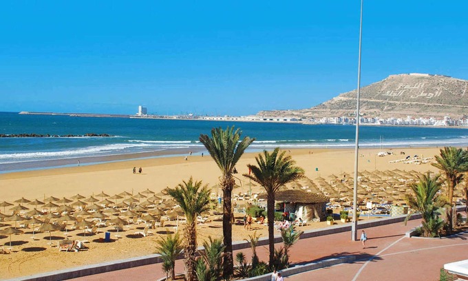 Agadir Bay Villa | Elegante villa de 6 dormitorios con piscina Ref: A1052
