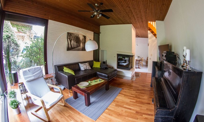 Bad Oldesloe Casa | Stylish and comfortably furnished vacation home with sauna.