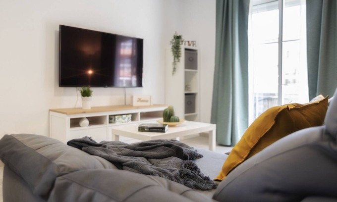 Roquetas de Mar Apartamento | Stylish Apartments DON PACO 1ª Línea de Mar [Wifi-100Mbps, AA, Piscina, Parking]