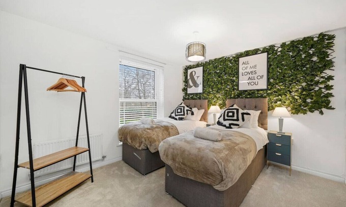 Bletchley Apartamento | 🌟Stylish Apartment-Free Parking-8 minutes to CMK🌟