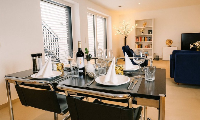 Neuhadern Apartamento | Stylish apartment - 100sqm | terrace | Netflix