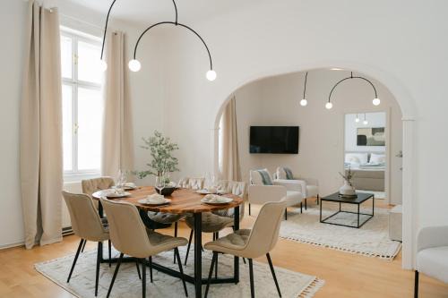 Weißgerber Apartamento | Stylish APT for 4-6, 5 min to center, metro & free parking