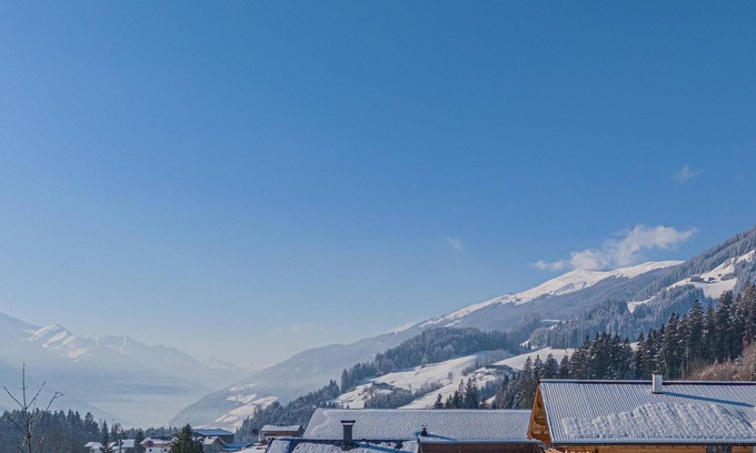 Schonbach Apartamento | Stylish time-out with a private sauna