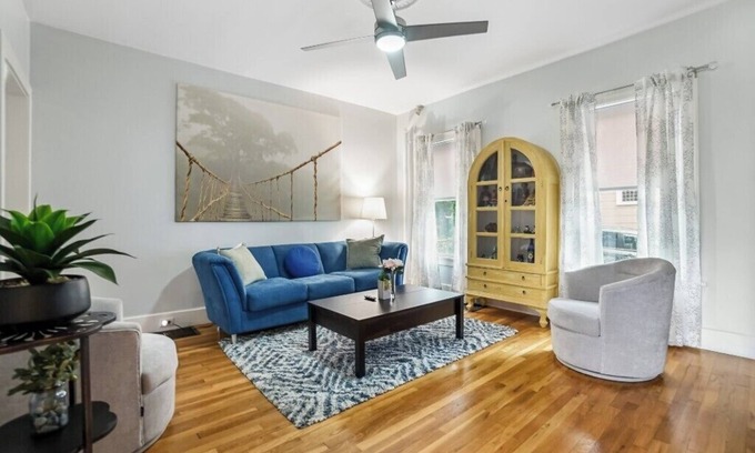 Lower Washington - Mount Hope Casa | Stylish Boston Getaway Near Arboretum & T Station!
