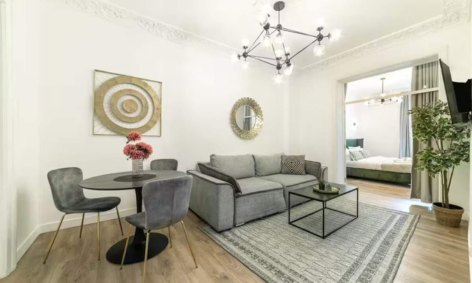 Savamala Apartamento | Stylish bright apt. 8 min from Knez M.+Parking/12e
