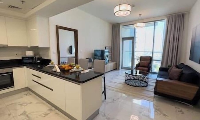 Business Bay Apartamento | Stylish Canal Views Al Habtoor City