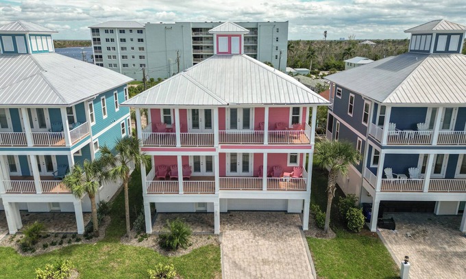 Fort Myers Beach Casa | Stylish Coastal Escape in the Heart of Fort Myers Beach