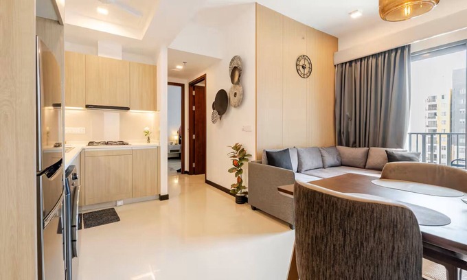 Suduwella Apartamento | Stylish, Cozy High-Rise Colombo Retreat - SennRise