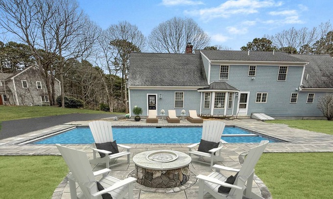 Yarmouth Port Casa | Stylish Family Retreat, Pool & Hot Tub
