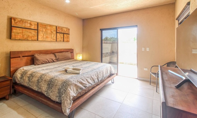 Tulum Apartamento | Stylish getaway with patio, furnished deck, high-speed WiFi & secluded feel