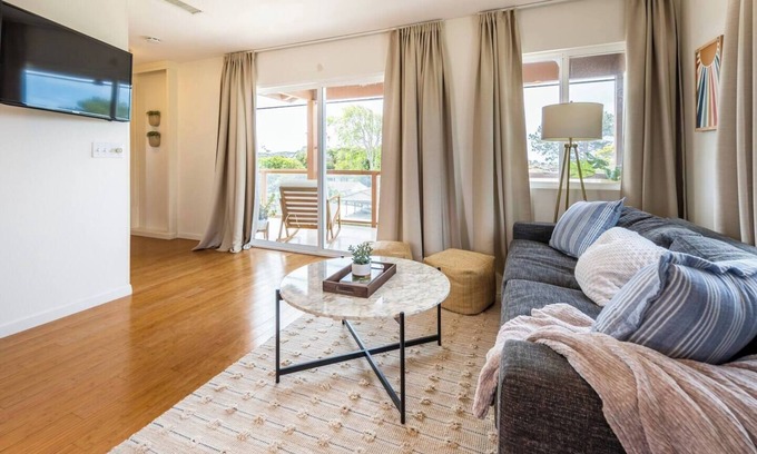 Point Loma Apartamento | Stylish Guesthouse with Ocean & City Views
