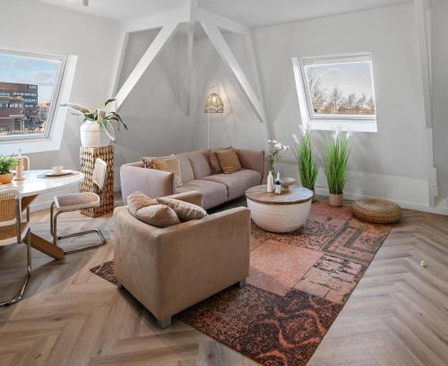 Centrum Apartamento | Stylish-loft Near City Center And Park