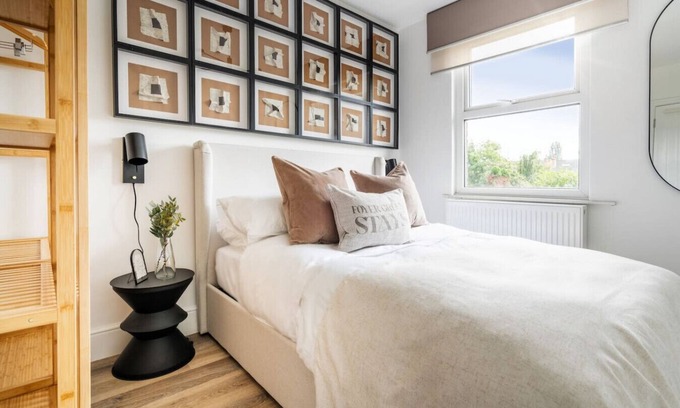 Hillingdon Apartamento | Stylish Modern Designed Apt, near Station, London