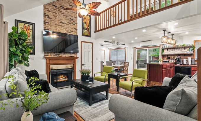 East Stroudsburg Casa | Stylish Mountain Retreat w/Hot Tub & Firepit | Penn Estate Getaway by AvantStay