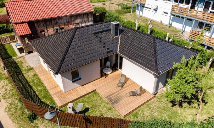 Muritz Casa | Stylish new vacation home on Lake Müritz with fireplace in a very quiet location on the outskirts of the village
