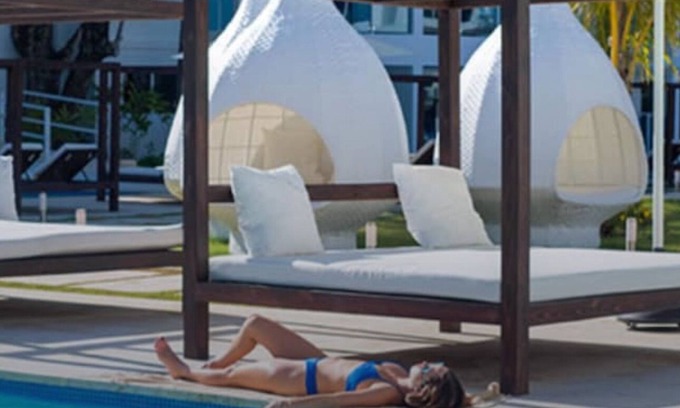 Cabarete Complejo | Stylish ocean-front imperial suite. Free transport to and from the airport.
