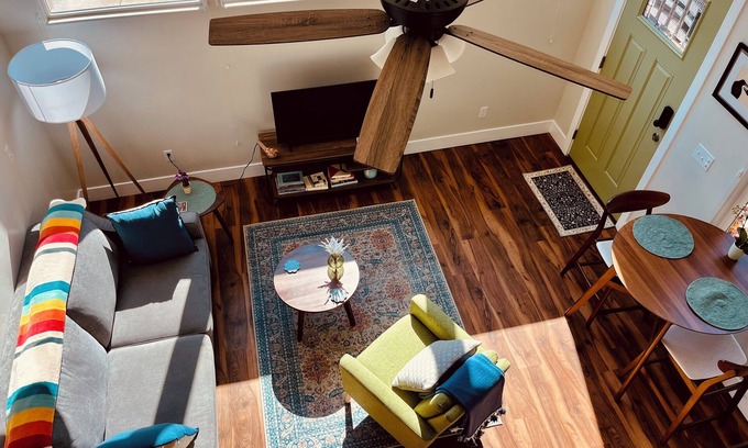 Three Rivers Apartamento | Stylish one bedroom Retreat close to Sequoia National Park