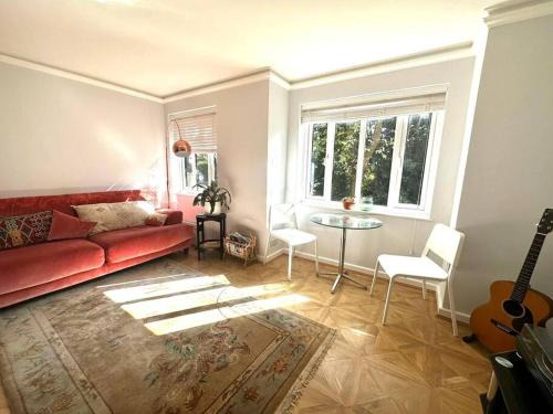 Oakleigh Apartamento | Stylish, Peaceful 2-Bed Flat with Free Parking