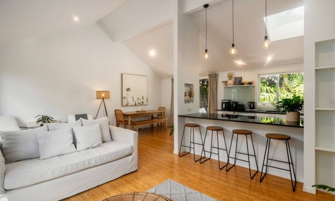 Greenlane - Ellerslie Casa | Stylish Remuera Retreat