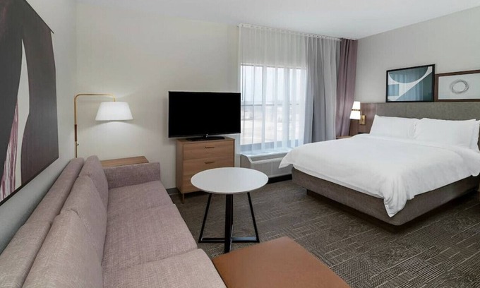 Flowood Casa | Stylish & Spacious Suite w/ Fully Equipped Kitchen