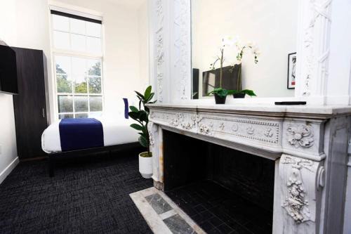 Fenway–Kenmore Apartamento | Stylish Studio in Historic Boston - Unit #209