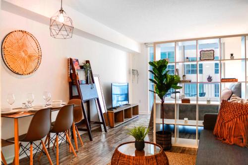 Brickell Apartamento | Stylish Studio in Miami W Cityscape Views