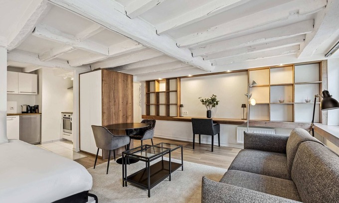 Ville Haute Apartamento | Stylish Studio in Vibrant Luxembourg City