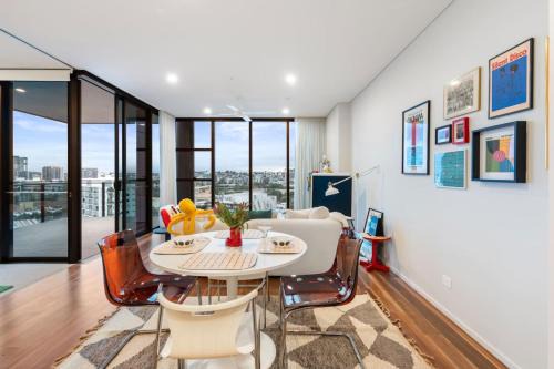 West End Apartamento | Stylish Studio Twin Q Beds Sleep 4 Budget Friendly
