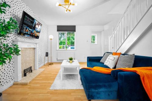 Birmingham Casa | Stylish Two Bedroom House - Parking - Garden 55H