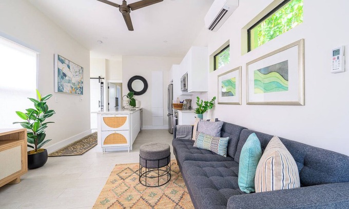 Buena Vista Casa | Stylish two-bedroom home in Buena Vista with private spa