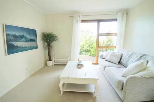 Browns Bay Casa | Stylish Unit 2 Min Walk To Beach