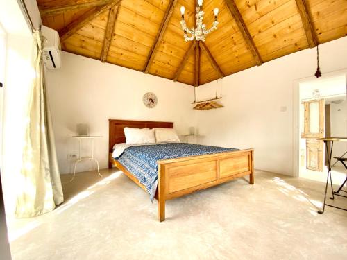 Vathy Villa | Stylish Vathy Studio with Sea View