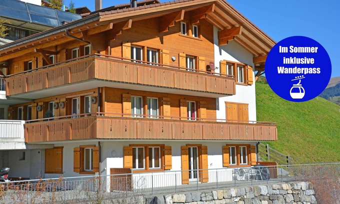 Adelboden Apartamento | Stylishly furnished holiday apartment for 8 persons, near the mountain lift