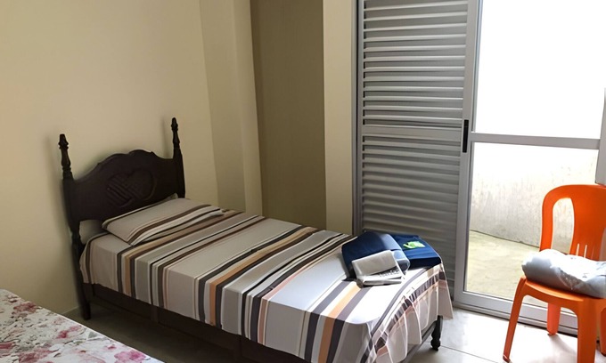 Renascenca Apartamento | Suíte 13 · Suíte Exclusiva 2 Camas Solteiro+1 Auxiliar Xiii