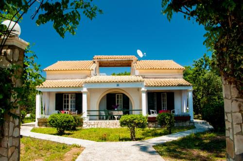 Almiros Beach Casa | Su Casa Apartments