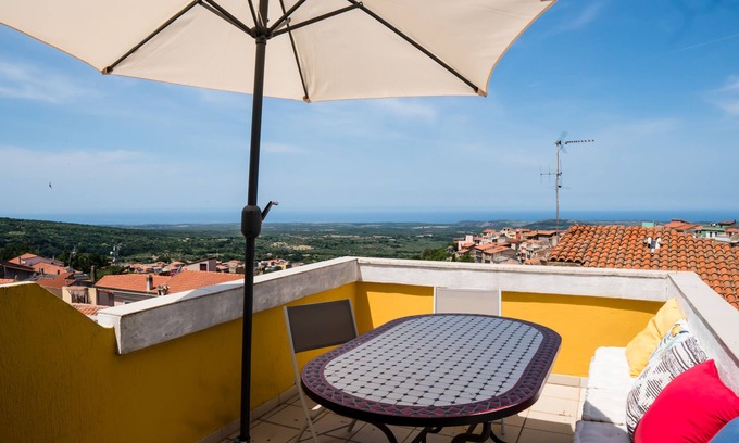 Cuglieri Casa | Su Palatu - Spacious house for 7 with panoramic terrace