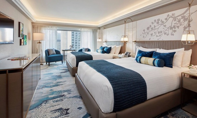 Union Square Hotel | Subtle Elegance w/ Spacious Rooms in San Francisco, Parking | 4 Units