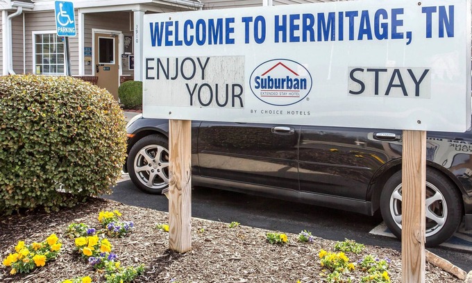 Hermitage Hotel | Suburban Extended Stay Hermitage
