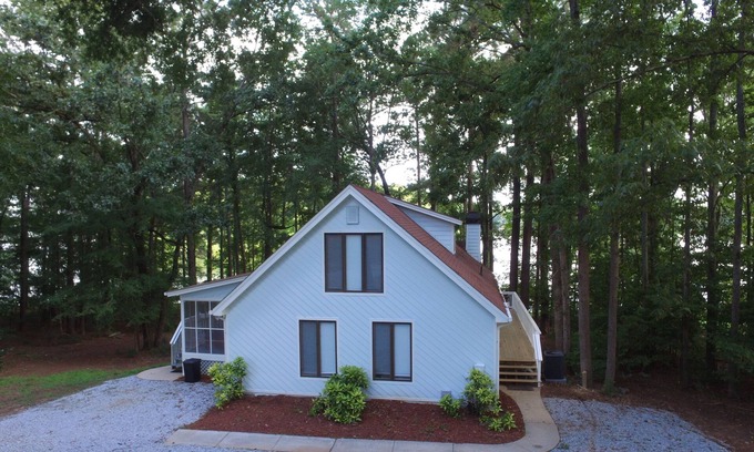 Putnam County Casa | Sugar Creek Retreat Awaits You