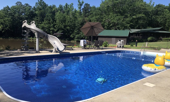 Little Mountain Cabina | Sugar Hollow - A Beautiful Private Retreat in Historic Little Mountain, SC
