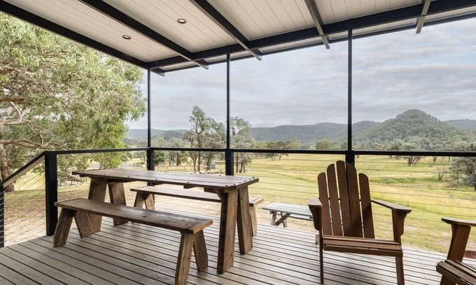 Joadja Cabina | Sugarloaf Off Grid Tiny House - Secluded Luxury!