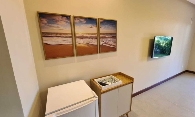 Jaguaripe Condominio | Suite (1) Quadruple at Garcez Beach