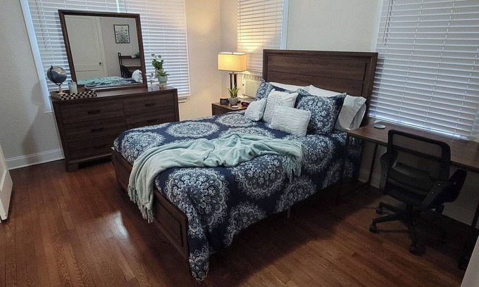 Historic Hyde Park North Apartamento | Suite 12 - Casablanca of Hyde Park