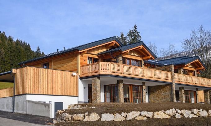 Russbach am Pass Gschuett Apartamento | Suite AE im Dachstein Chalet- Skiregion Dachstein West