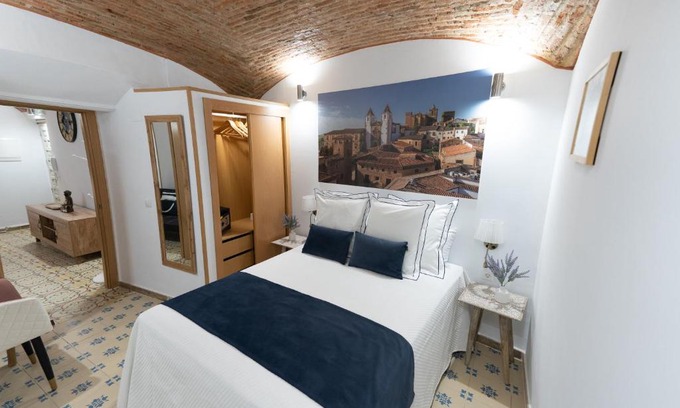 Distrito Centro-Casco-Antiguo Apartamento | Suite Cáceres