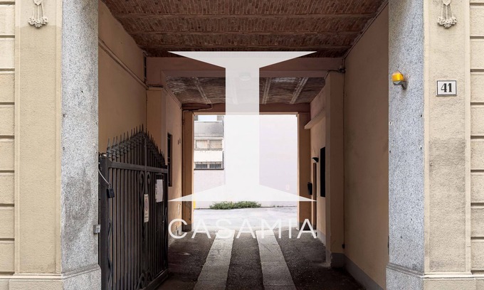 Downtown Apartamento | Suite Cavour by icasamia.it